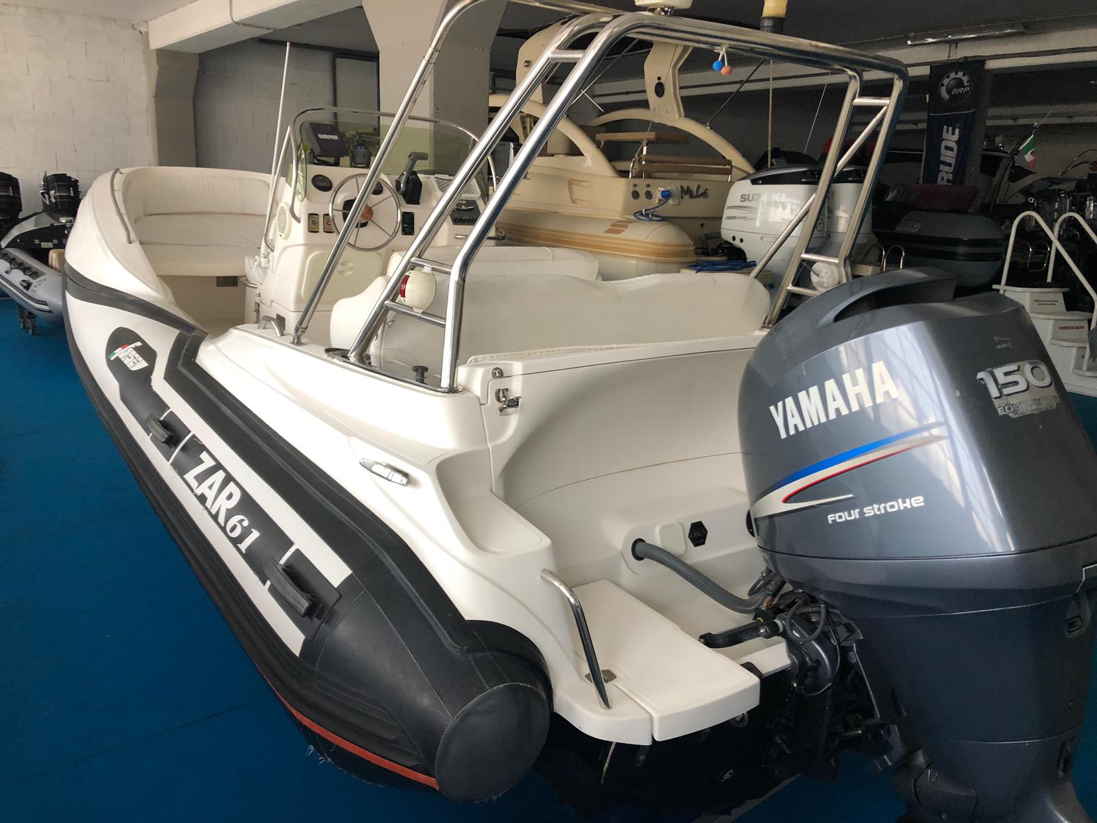 << VENDUTO>> Zar 61 + Yamaha 150 HP <br><a href=dettaglio.aspx?Id=235 >VAI ALLA SCHEDA</a>